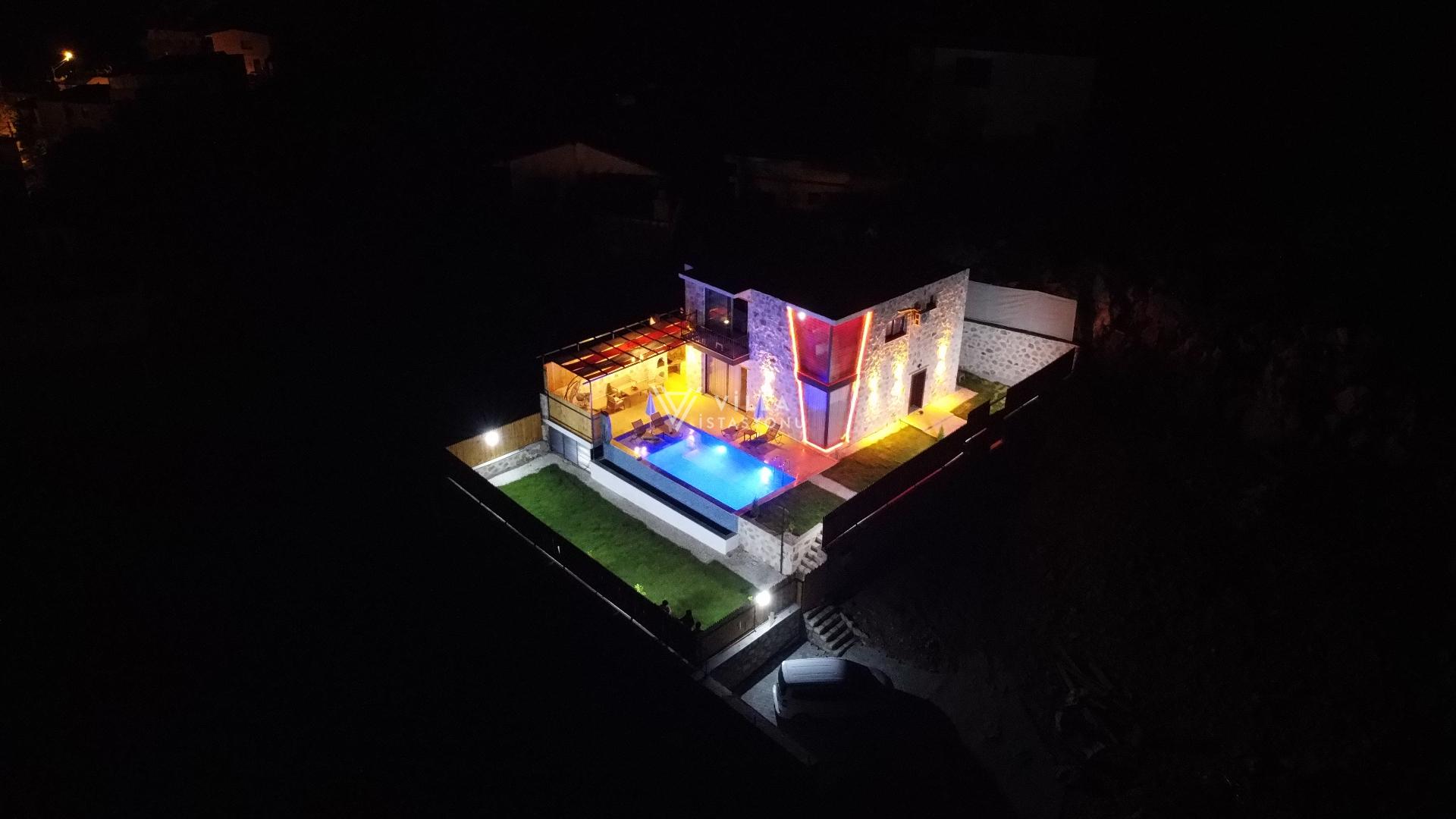 Villa Aden, Kaş Kalkan Bölgesinde 4 Kişilik Kiralık Villa Villa