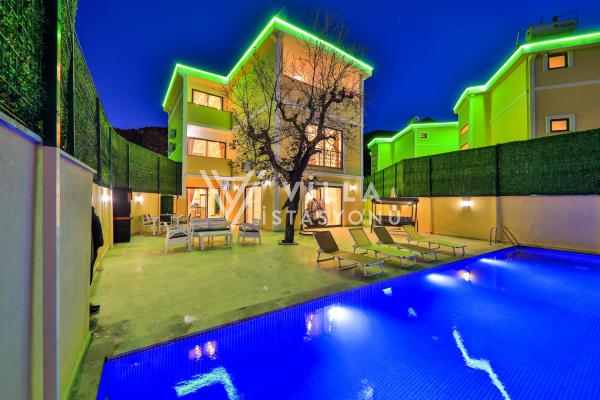 Villa Meşe, Kaş Kalkan Bölgesinde 10 Kişilik Kiralık Villa | Villa İstasyonu