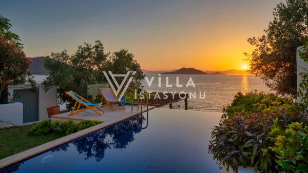 Merkeze Yakın Villalar