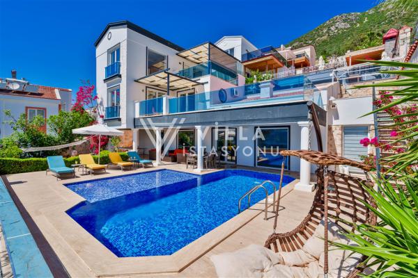 Villa Melissa Kalkan, Antalya Kaş Bölgesinde 6 Kişilik Villa
