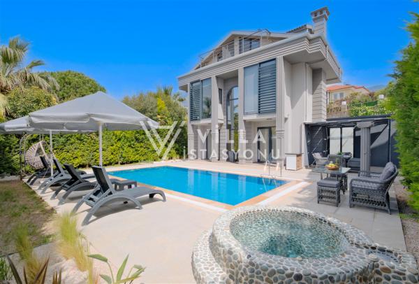 Villa Leon Ölüdeniz, Muğla Fethiye Bölgesinde 8 Kişilik Villa